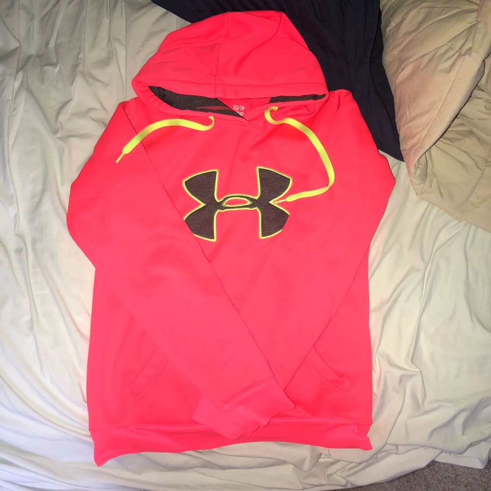 UA sweatshirt